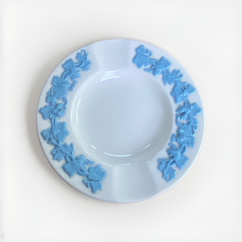 Vintage Wedgwood Queen's Ware‎ Ashtray Ring Trinket Dish Plate 3.75"Blue & White